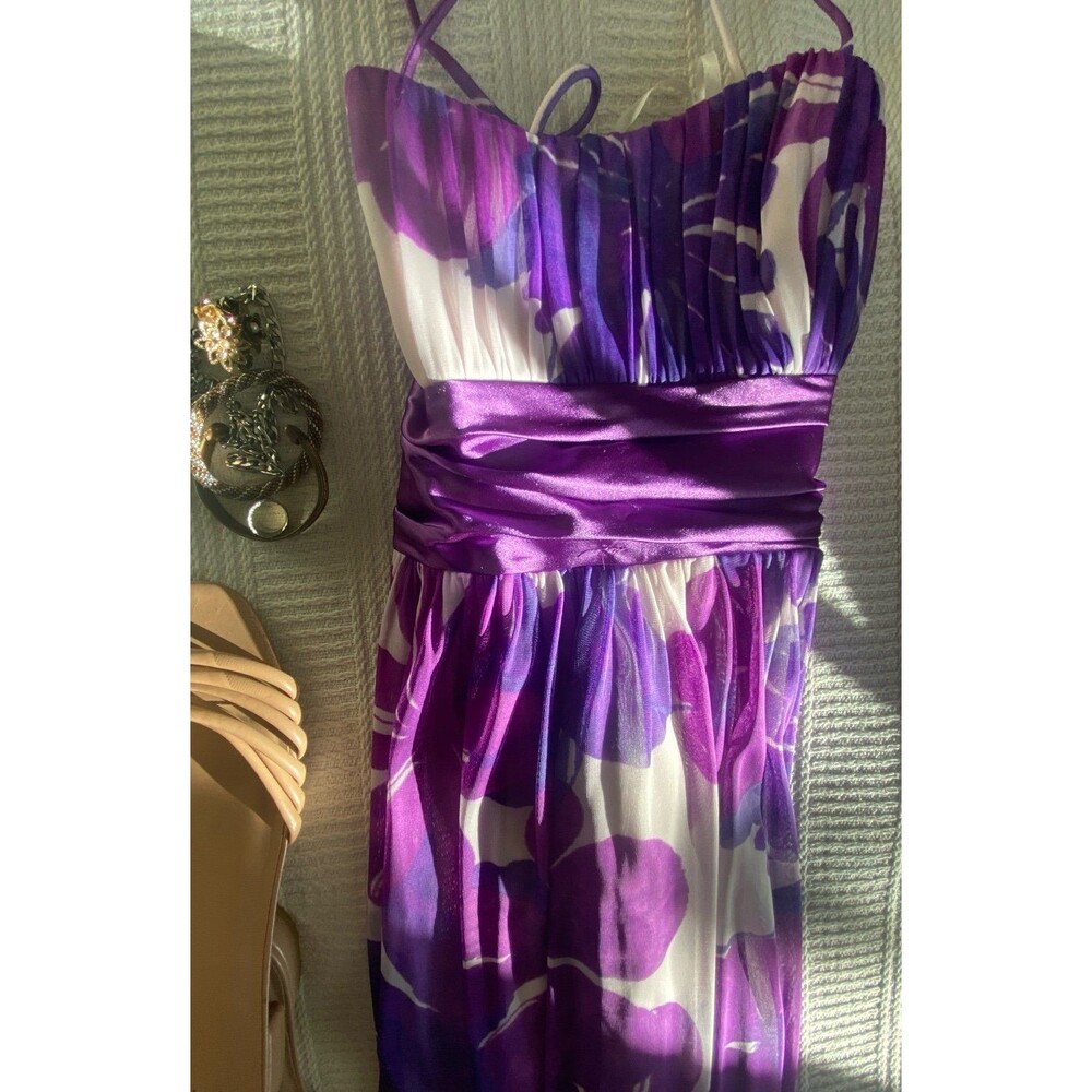 City Triangles from Ross Y2k 90s womens Purple Floral Mini summer Dress NWOT